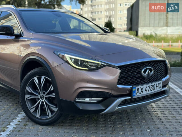 Коричневий Інфініті QX30, об'ємом двигуна 2 л та пробігом 53 тис. км за 18500 $, фото 12 на Automoto.ua
