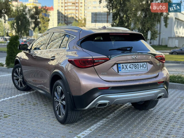 Коричневий Інфініті QX30, об'ємом двигуна 2 л та пробігом 53 тис. км за 18500 $, фото 22 на Automoto.ua