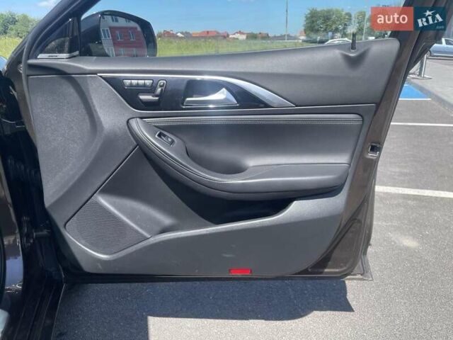 Коричневий Інфініті QX30, об'ємом двигуна 1.99 л та пробігом 164 тис. км за 15299 $, фото 5 на Automoto.ua