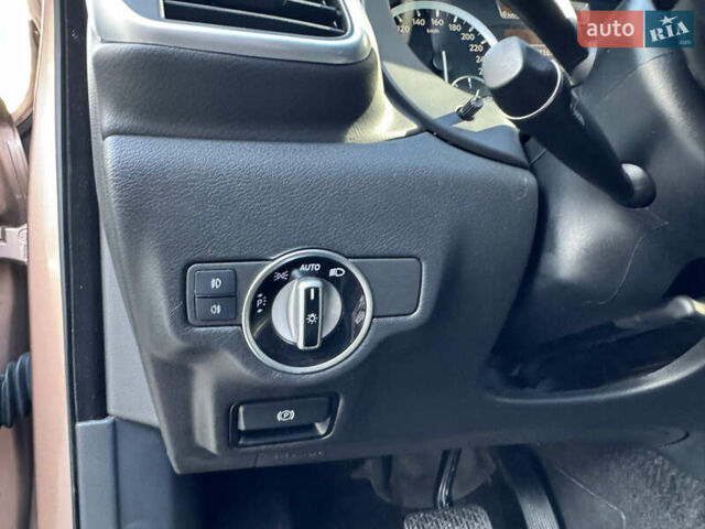 Коричневый Инфинити QX30, объемом двигателя 2 л и пробегом 53 тыс. км за 18000 $, фото 37 на Automoto.ua