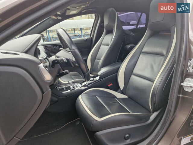 Коричневий Інфініті QX30, об'ємом двигуна 2 л та пробігом 117 тис. км за 18900 $, фото 8 на Automoto.ua