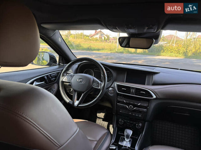 Коричневый Инфинити QX30, объемом двигателя 1.99 л и пробегом 82 тыс. км за 19000 $, фото 9 на Automoto.ua