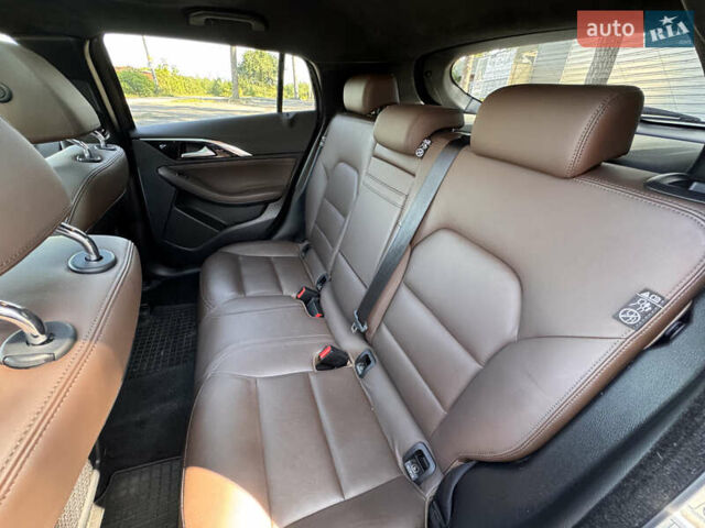 Коричневый Инфинити QX30, объемом двигателя 1.99 л и пробегом 82 тыс. км за 19000 $, фото 16 на Automoto.ua