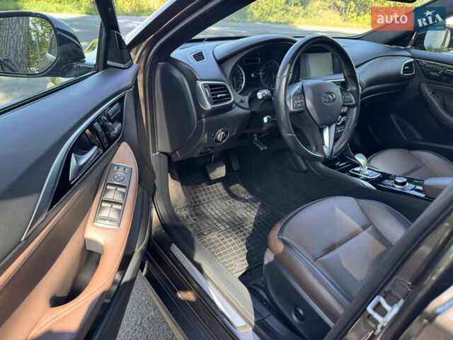 Коричневый Инфинити QX30, объемом двигателя 1.99 л и пробегом 82 тыс. км за 19000 $, фото 12 на Automoto.ua