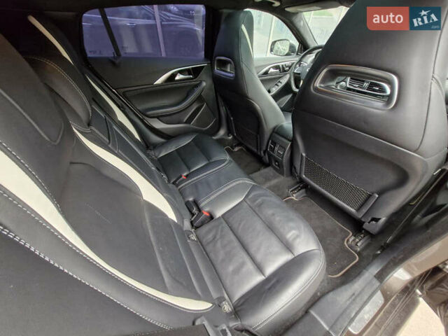 Коричневий Інфініті QX30, об'ємом двигуна 2 л та пробігом 117 тис. км за 18900 $, фото 12 на Automoto.ua