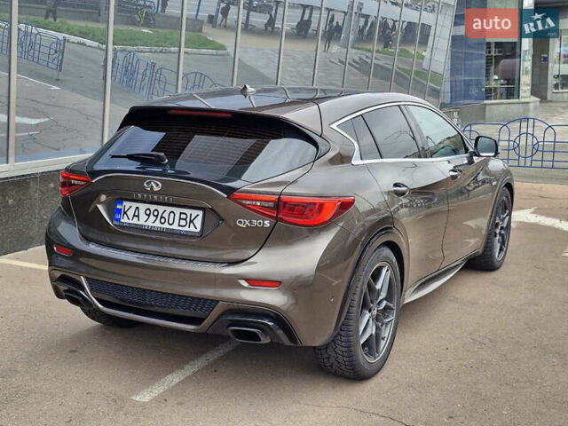 Коричневий Інфініті QX30, об'ємом двигуна 2 л та пробігом 117 тис. км за 18900 $, фото 3 на Automoto.ua