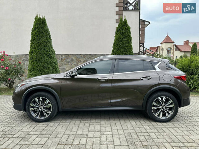 Инфинити QX30 2018 в Черновцах на Automoto.ua Коричневый Инфинити QX30, объемом двигателя 2 л и пробегом 67 тыс. км за 19900 $, фото 2 на Automoto.ua