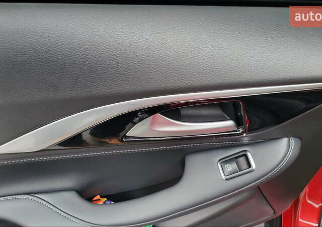 Красный Инфинити QX30, объемом двигателя 1.99 л и пробегом 103 тыс. км за 19800 $, фото 9 на Automoto.ua