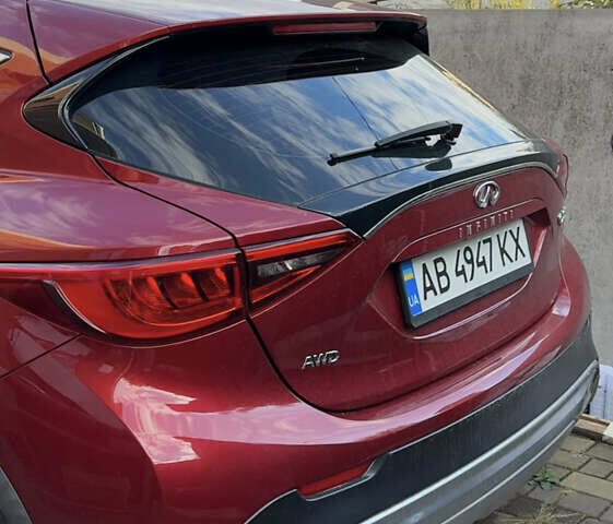Красный Инфинити QX30, объемом двигателя 1.99 л и пробегом 103 тыс. км за 19800 $, фото 3 на Automoto.ua