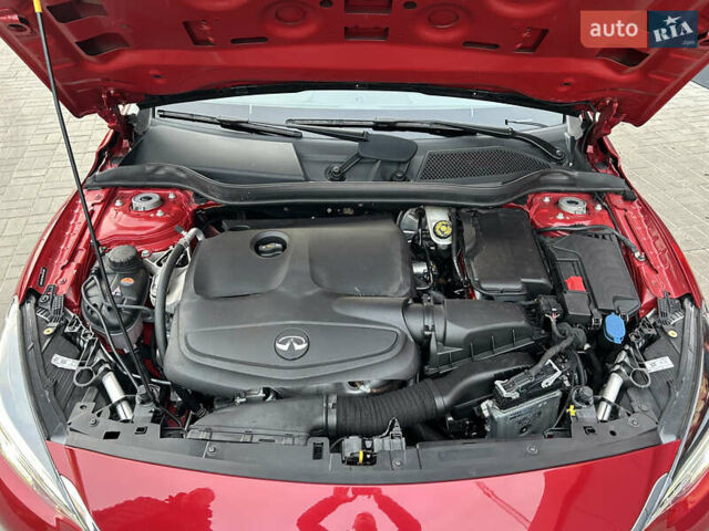 Червоний Інфініті QX30, об'ємом двигуна 2 л та пробігом 32 тис. км за 18999 $, фото 37 на Automoto.ua