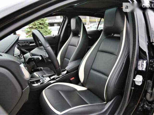 Инфинити QX30, объемом двигателя 2 л и пробегом 2 тыс. км за 24900 $, фото 8 на Automoto.ua