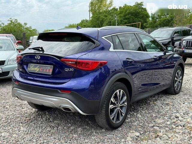 Инфинити QX30, объемом двигателя 2 л и пробегом 138 тыс. км за 18700 $, фото 4 на Automoto.ua