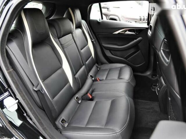 Инфинити QX30, объемом двигателя 2 л и пробегом 2 тыс. км за 24900 $, фото 10 на Automoto.ua