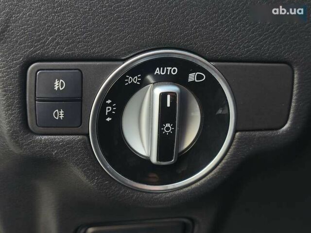 Инфинити QX30, объемом двигателя 2 л и пробегом 117 тыс. км за 16900 $, фото 16 на Automoto.ua