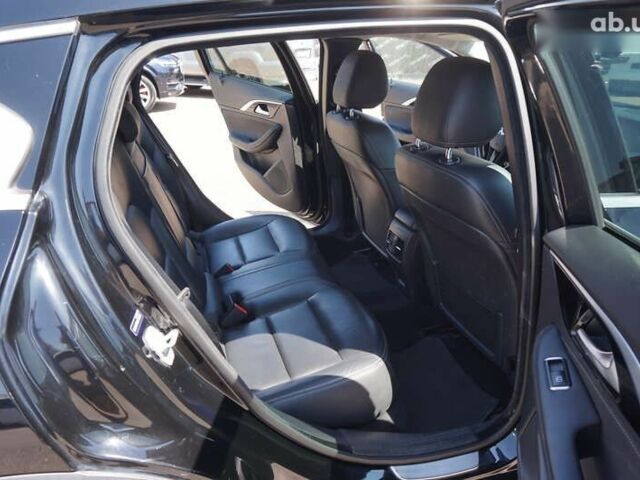 Инфинити QX30, объемом двигателя 2 л и пробегом 161 тыс. км за 13500 $, фото 24 на Automoto.ua