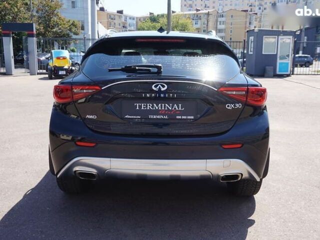 Инфинити QX30, объемом двигателя 2 л и пробегом 161 тыс. км за 13500 $, фото 5 на Automoto.ua