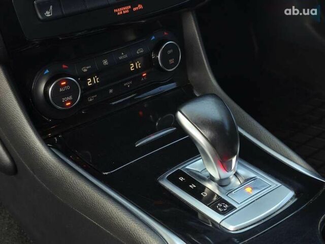 Инфинити QX30, объемом двигателя 2 л и пробегом 117 тыс. км за 16900 $, фото 17 на Automoto.ua