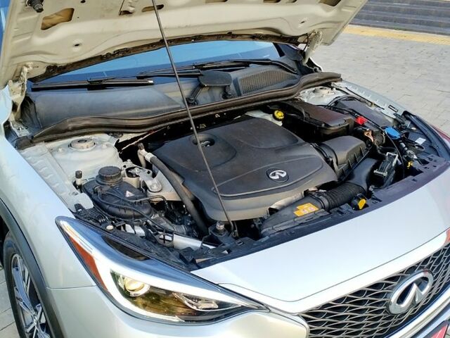 Инфинити QX30, объемом двигателя 2 л и пробегом 250 тыс. км за 13800 $, фото 9 на Automoto.ua