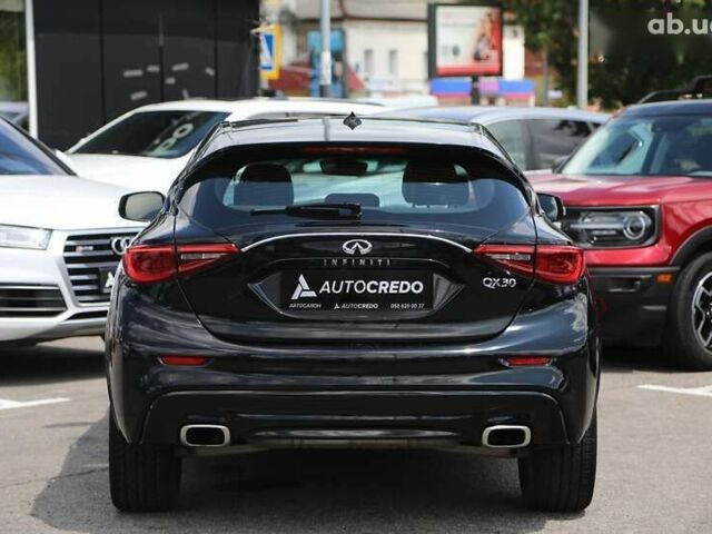 Инфинити QX30, объемом двигателя 2 л и пробегом 153 тыс. км за 12900 $, фото 4 на Automoto.ua
