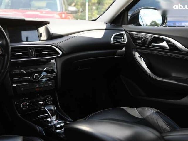 Инфинити QX30, объемом двигателя 2 л и пробегом 153 тыс. км за 12900 $, фото 12 на Automoto.ua