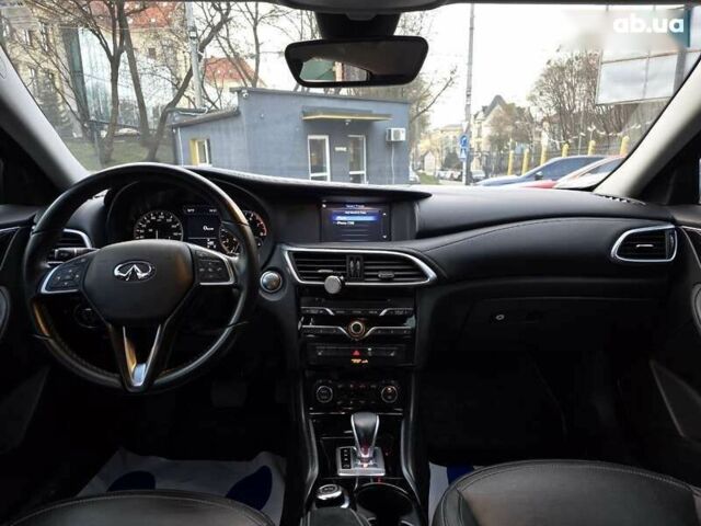 Інфініті QX30, об'ємом двигуна 2 л та пробігом 103 тис. км за 15200 $, фото 9 на Automoto.ua