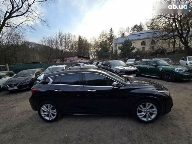 Інфініті QX30, об'ємом двигуна 2 л та пробігом 103 тис. км за 15200 $, фото 7 на Automoto.ua