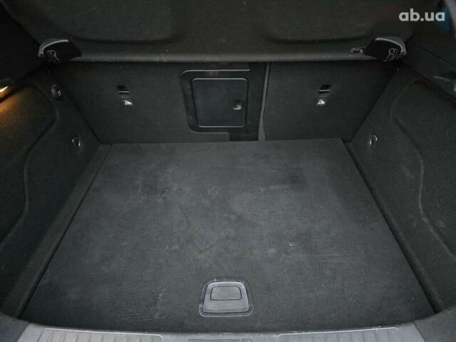 Інфініті QX30, об'ємом двигуна 2 л та пробігом 103 тис. км за 15200 $, фото 23 на Automoto.ua