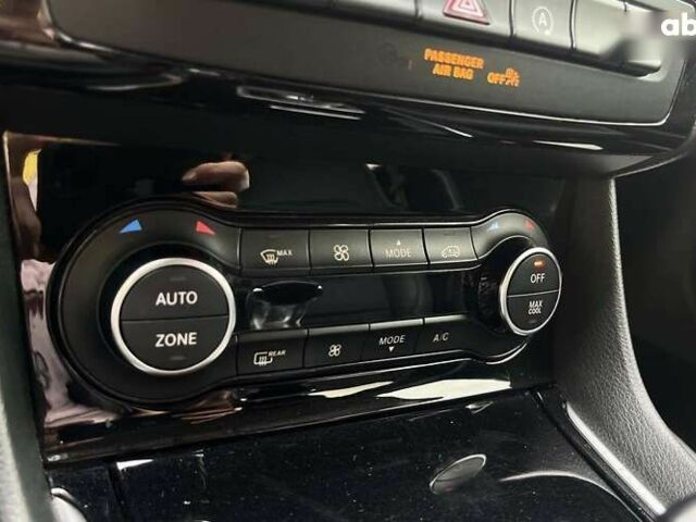 Инфинити QX30, объемом двигателя 2 л и пробегом 62 тыс. км за 18700 $, фото 22 на Automoto.ua