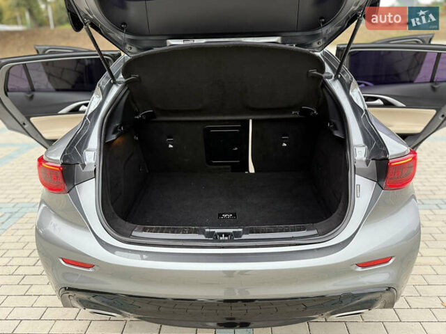 Серый Инфинити QX30, объемом двигателя 2 л и пробегом 118 тыс. км за 13900 $, фото 19 на Automoto.ua