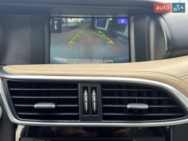 Серый Инфинити QX30, объемом двигателя 1.99 л и пробегом 142 тыс. км за 14700 $, фото 16 на Automoto.ua