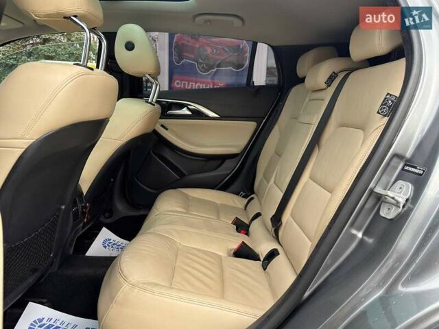 Серый Инфинити QX30, объемом двигателя 1.99 л и пробегом 142 тыс. км за 14700 $, фото 17 на Automoto.ua