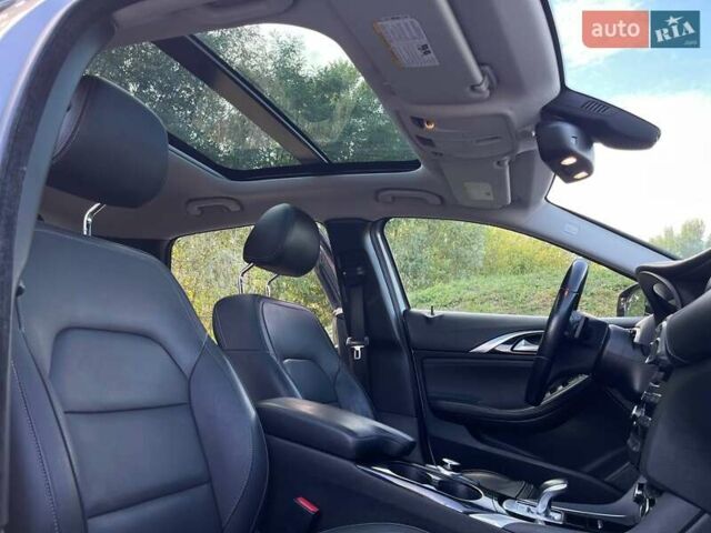 Серый Инфинити QX30, объемом двигателя 1.99 л и пробегом 120 тыс. км за 16400 $, фото 19 на Automoto.ua