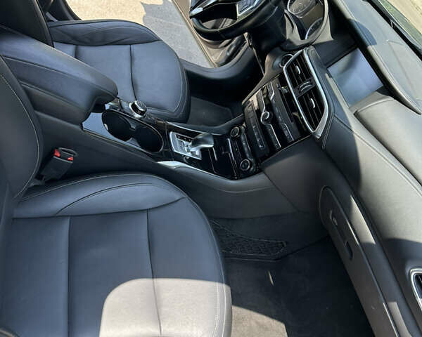 Серый Инфинити QX30, объемом двигателя 1.99 л и пробегом 152 тыс. км за 15600 $, фото 13 на Automoto.ua