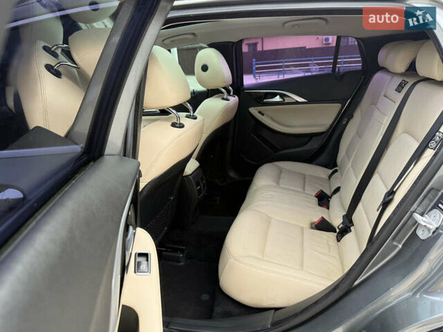 Серый Инфинити QX30, объемом двигателя 2 л и пробегом 118 тыс. км за 13900 $, фото 29 на Automoto.ua