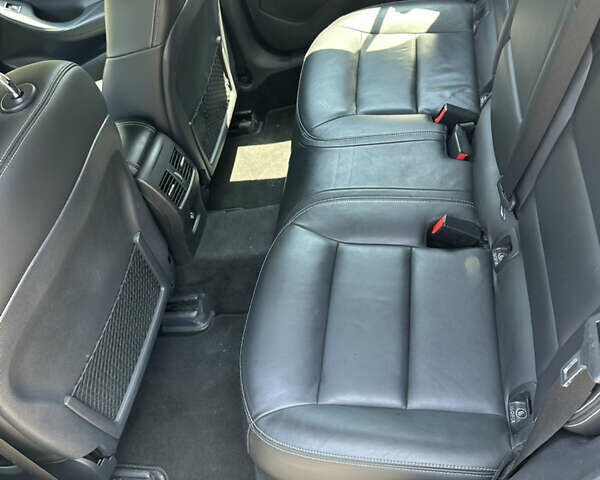 Серый Инфинити QX30, объемом двигателя 1.99 л и пробегом 152 тыс. км за 15600 $, фото 16 на Automoto.ua