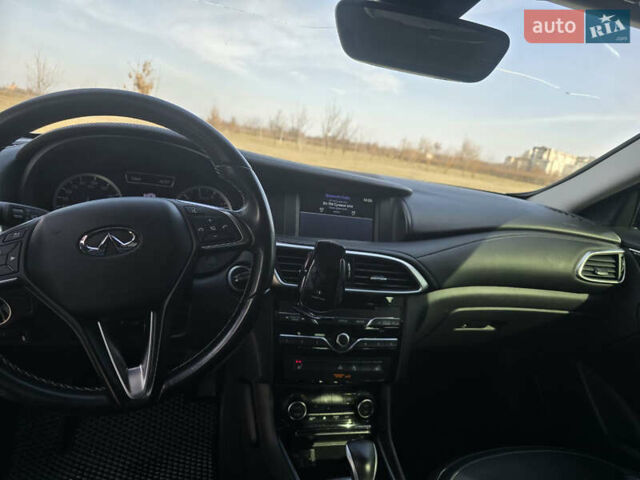 Серый Инфинити QX30, объемом двигателя 1.99 л и пробегом 115 тыс. км за 15500 $, фото 8 на Automoto.ua