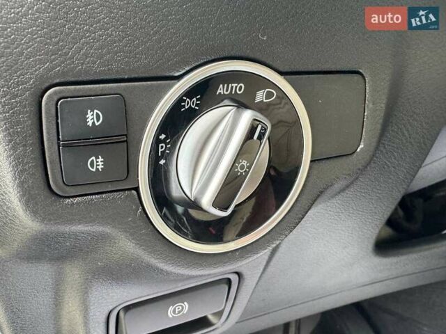 Серый Инфинити QX30, объемом двигателя 1.99 л и пробегом 142 тыс. км за 14700 $, фото 12 на Automoto.ua