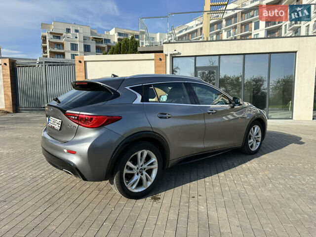 Серый Инфинити QX30, объемом двигателя 1.99 л и пробегом 152 тыс. км за 15600 $, фото 9 на Automoto.ua