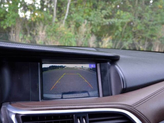 Сірий Інфініті QX30, об'ємом двигуна 2 л та пробігом 60 тис. км за 8800 $, фото 13 на Automoto.ua