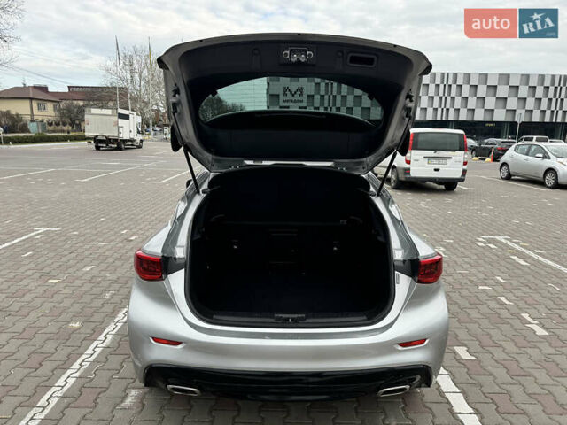 Серый Инфинити QX30, объемом двигателя 1.99 л и пробегом 121 тыс. км за 14500 $, фото 15 на Automoto.ua