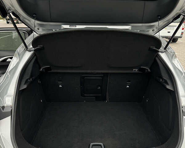 Серый Инфинити QX30, объемом двигателя 1.99 л и пробегом 121 тыс. км за 14500 $, фото 14 на Automoto.ua