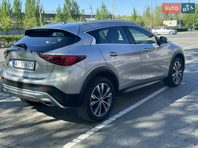 Сірий Інфініті QX30, об'ємом двигуна 1.99 л та пробігом 140 тис. км за 15600 $, фото 13 на Automoto.ua