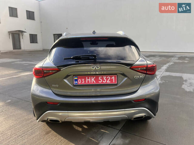 Сірий Інфініті QX30, об'ємом двигуна 2 л та пробігом 136 тис. км за 13500 $, фото 4 на Automoto.ua