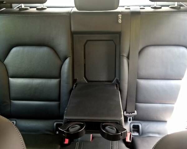 Серый Инфинити QX30, объемом двигателя 1.99 л и пробегом 56 тыс. км за 10000 $, фото 7 на Automoto.ua