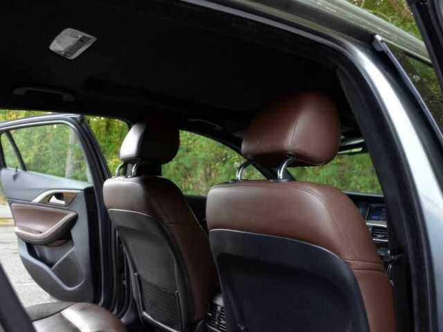 Сірий Інфініті QX30, об'ємом двигуна 2 л та пробігом 60 тис. км за 8800 $, фото 16 на Automoto.ua