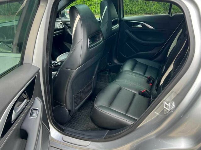 Серый Инфинити QX30, объемом двигателя 0 л и пробегом 69 тыс. км за 10400 $, фото 18 на Automoto.ua