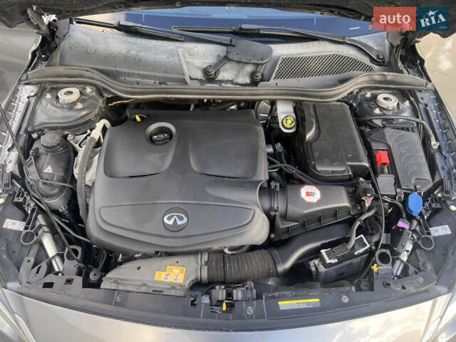 Сірий Інфініті QX30, об'ємом двигуна 2 л та пробігом 136 тис. км за 13500 $, фото 24 на Automoto.ua