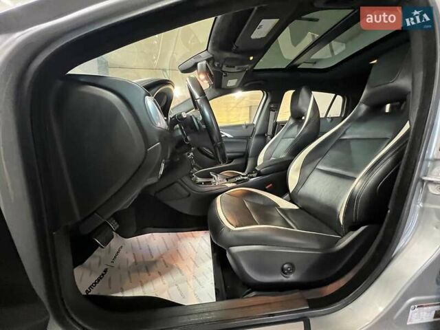 Серый Инфинити QX30, объемом двигателя 2 л и пробегом 154 тыс. км за 15250 $, фото 32 на Automoto.ua