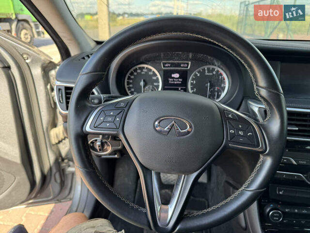 Сірий Інфініті QX30, об'ємом двигуна 2 л та пробігом 33 тис. км за 11990 $, фото 14 на Automoto.ua