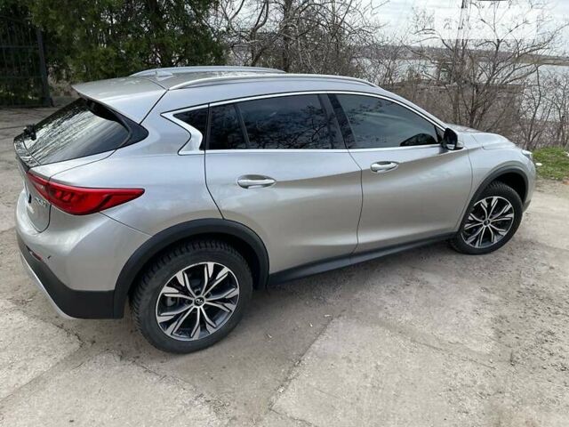 Сірий Інфініті QX30, об'ємом двигуна 1.99 л та пробігом 24 тис. км за 24000 $, фото 21 на Automoto.ua